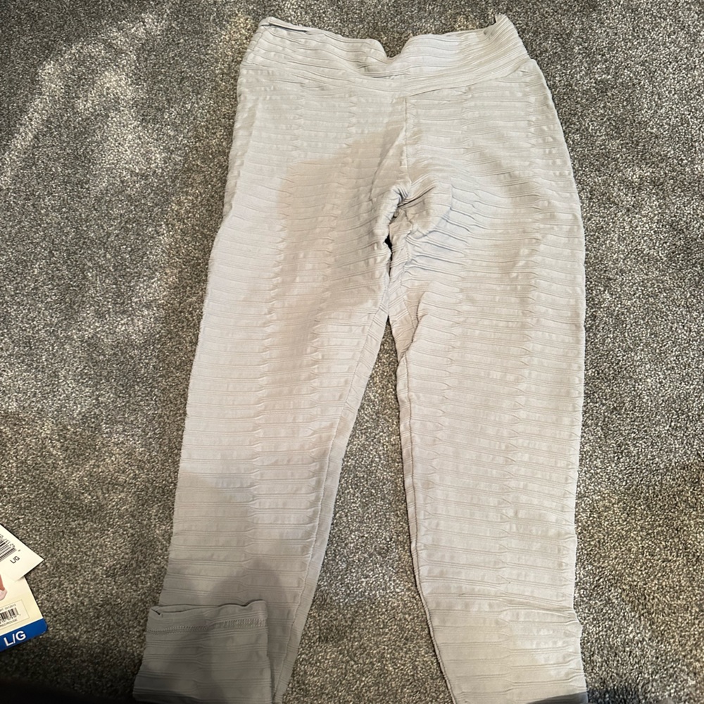 Tahira Scrunch Butt Leggings